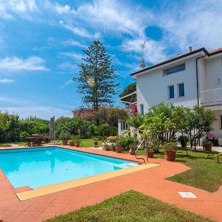 Magnificent Villa Sanremo Bagian luar foto