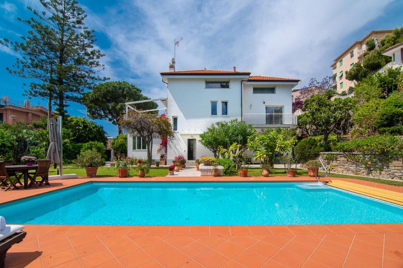 Magnificent Villa Sanremo Bagian luar foto