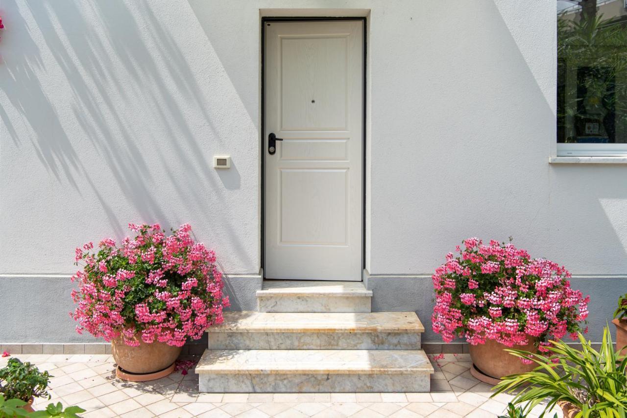 Magnificent Villa Sanremo Bagian luar foto