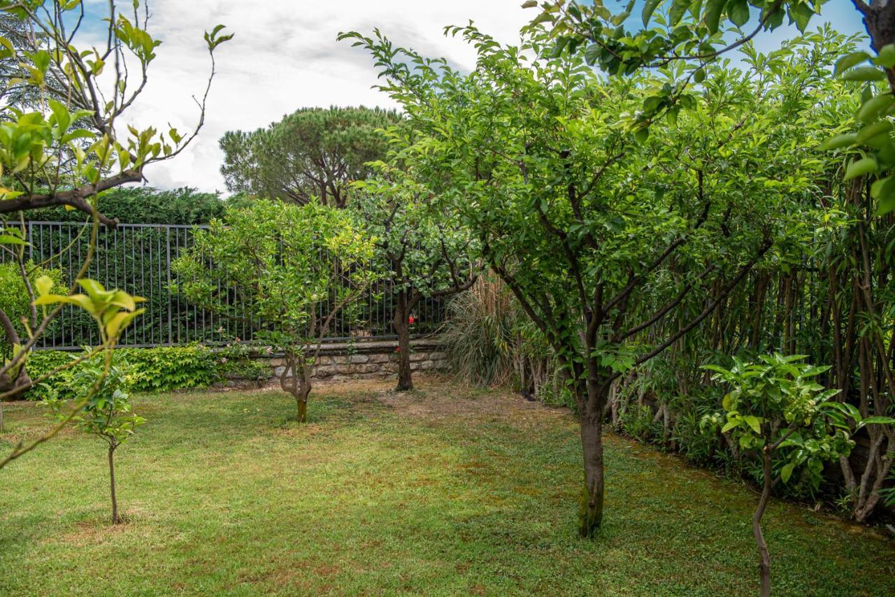 Magnificent Villa Sanremo Bagian luar foto