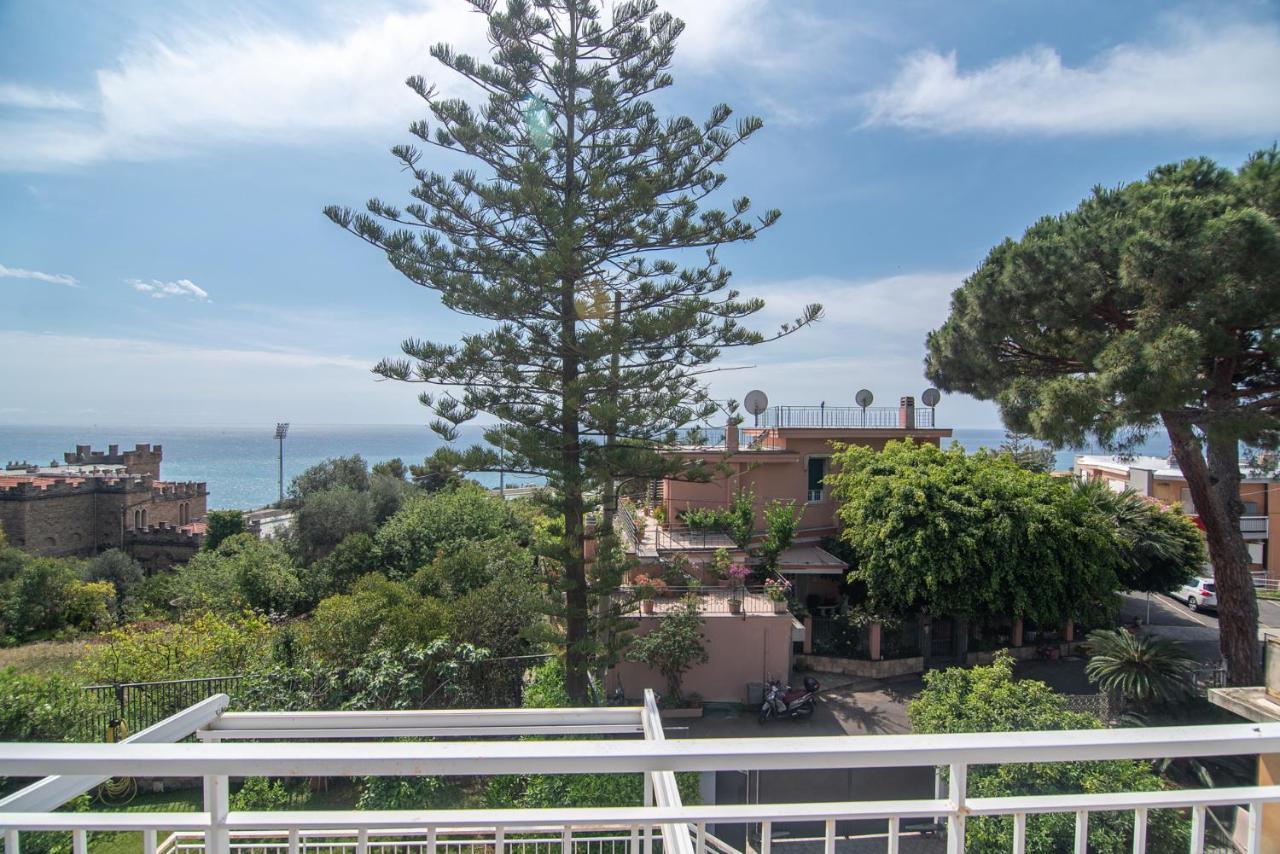 Magnificent Villa Sanremo Bagian luar foto